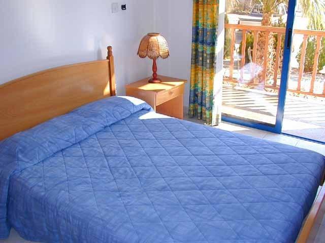 Sun Camero Apartments Pomos Room photo